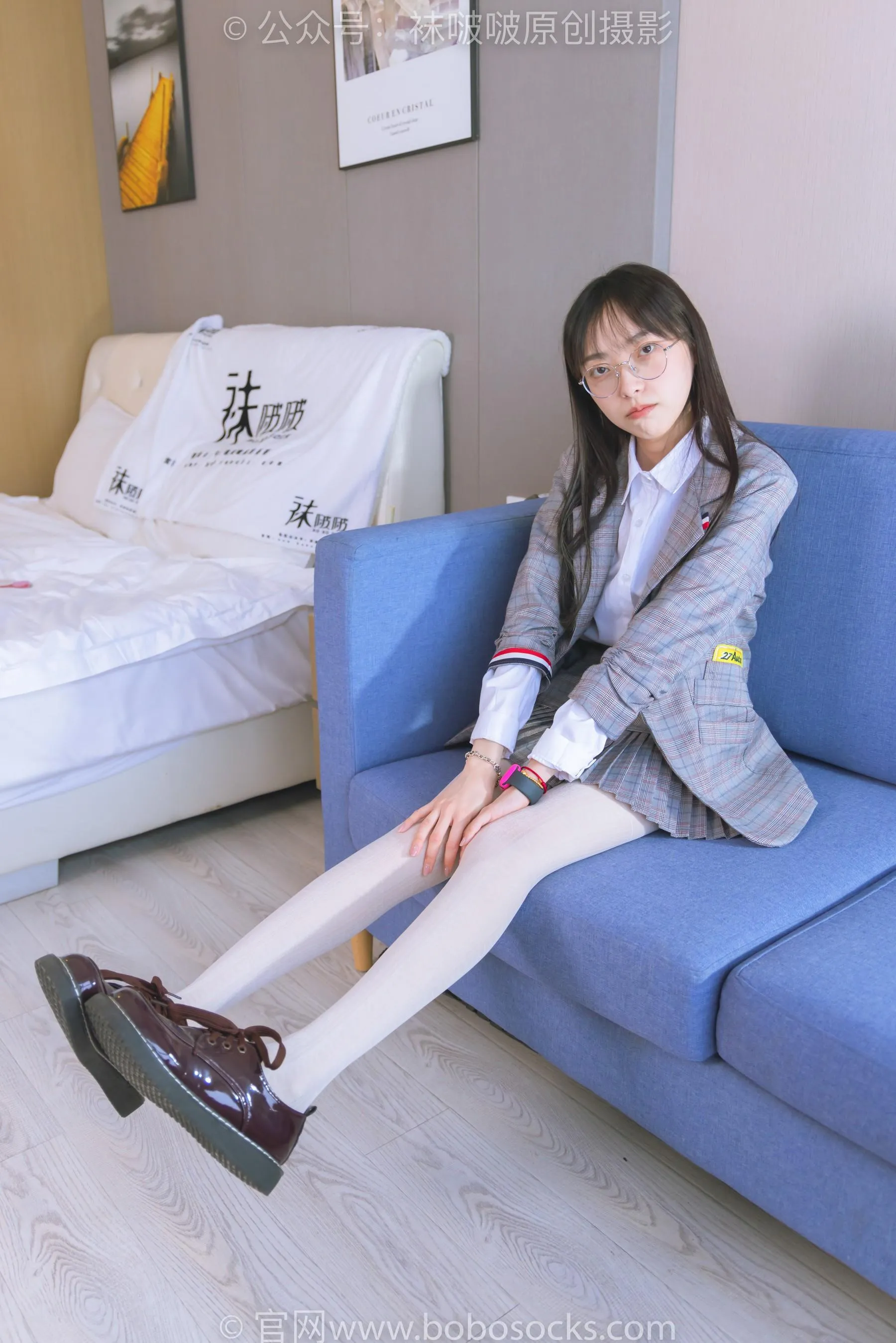 [BoBoSocks袜啵啵]NO.202 稚予-皮鞋、白色蕾丝丝袜、ol风 [87P]插图1